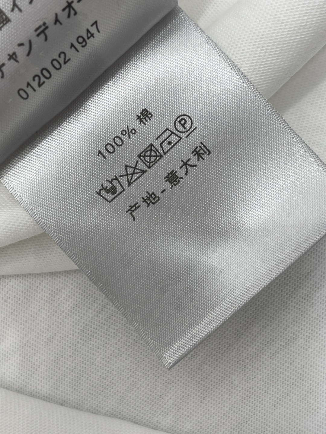Women's short sleeves